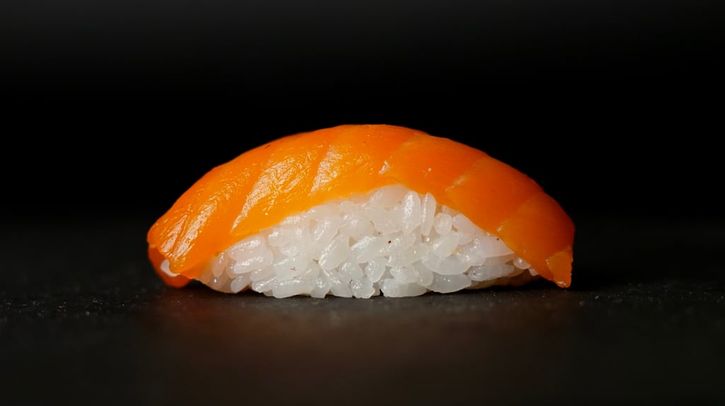 Суші з лососем 