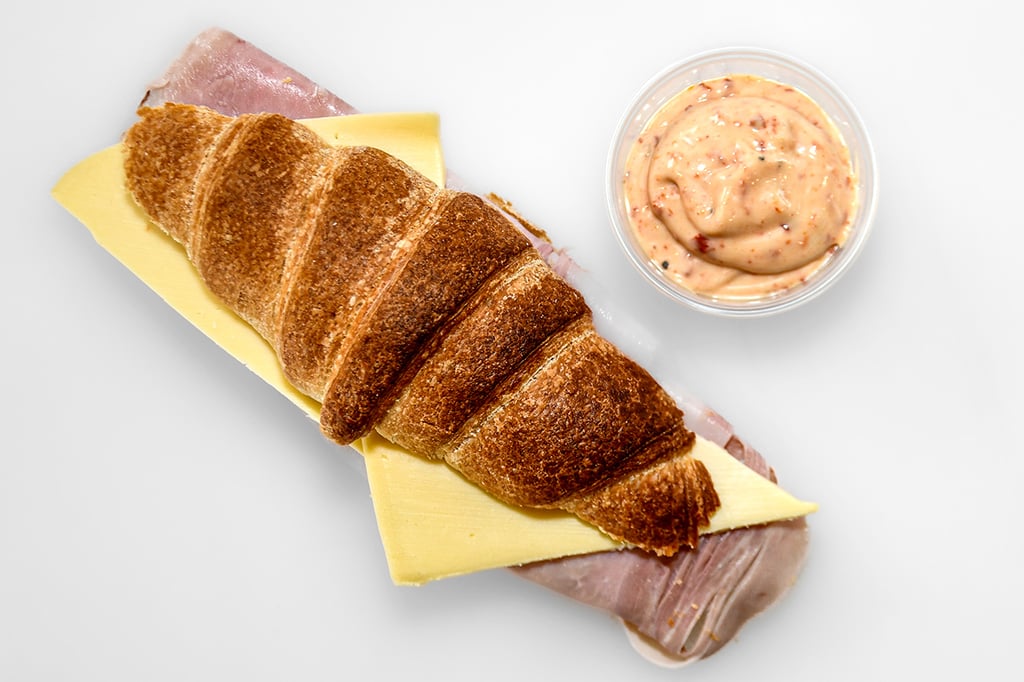 Croissant de Jamón y Queso