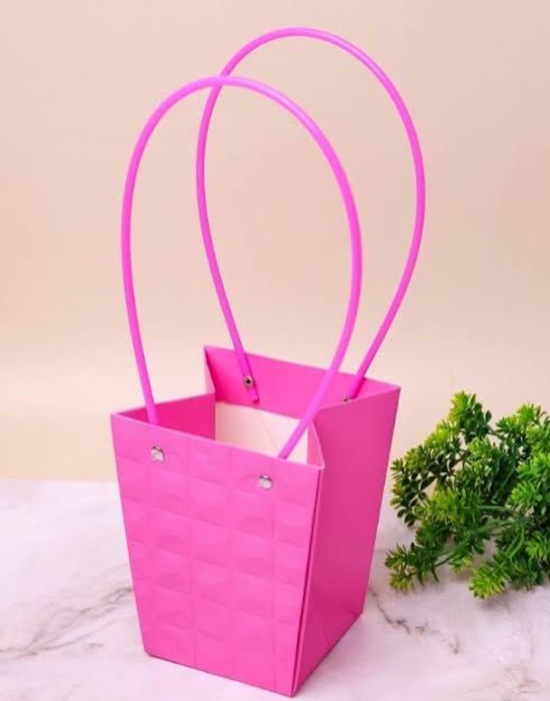 Сумочка для квітів мала рифлена