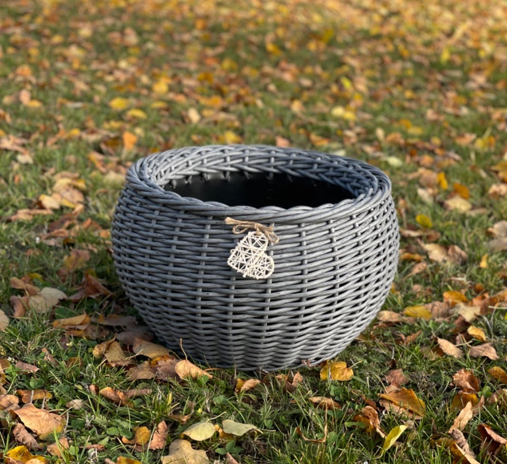 Кашпо 16 л сфера.