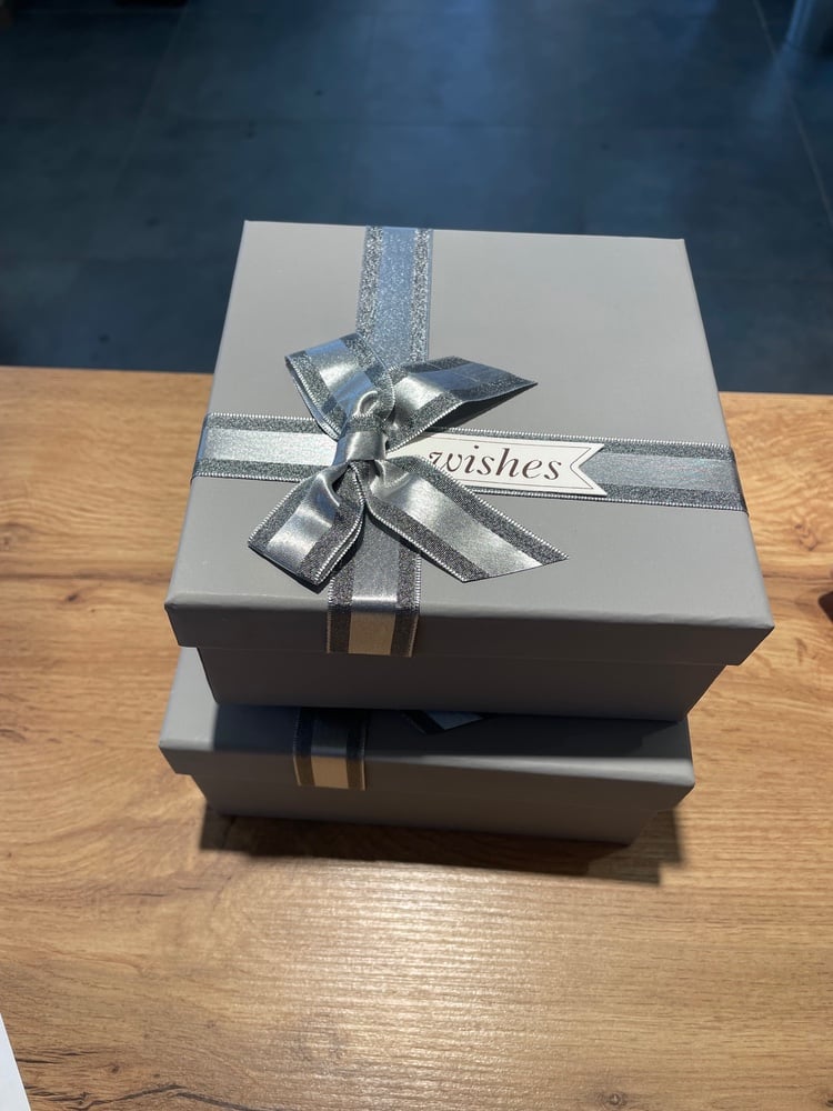 Шляпна коробка прямокутна