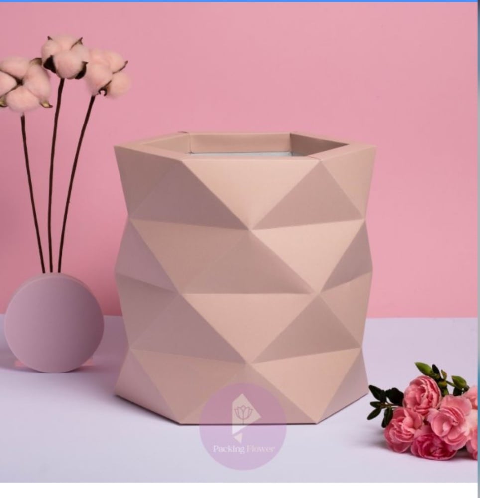 Багатогранна коробка