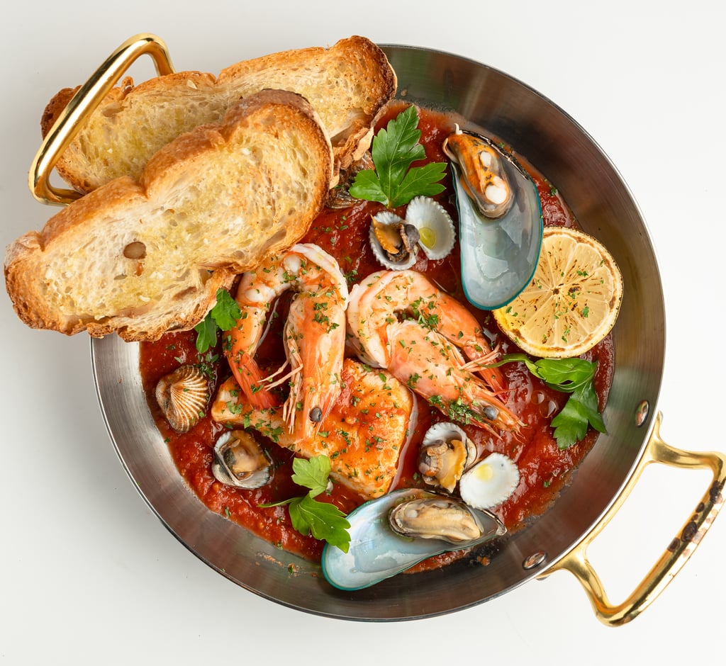 Cioppino Seafood Stew