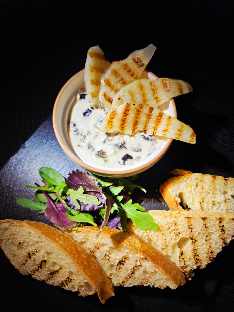 Ніжний паштет з курячої печінки