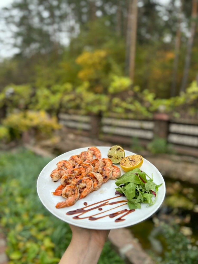 Креветки на мангалі