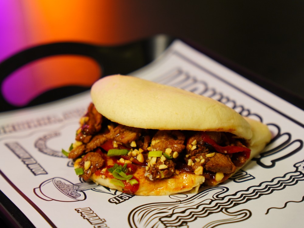 Бао зі свининою стір-фрай