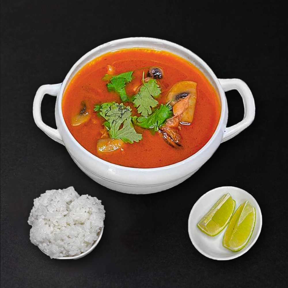 Том Ям з морепродуктами