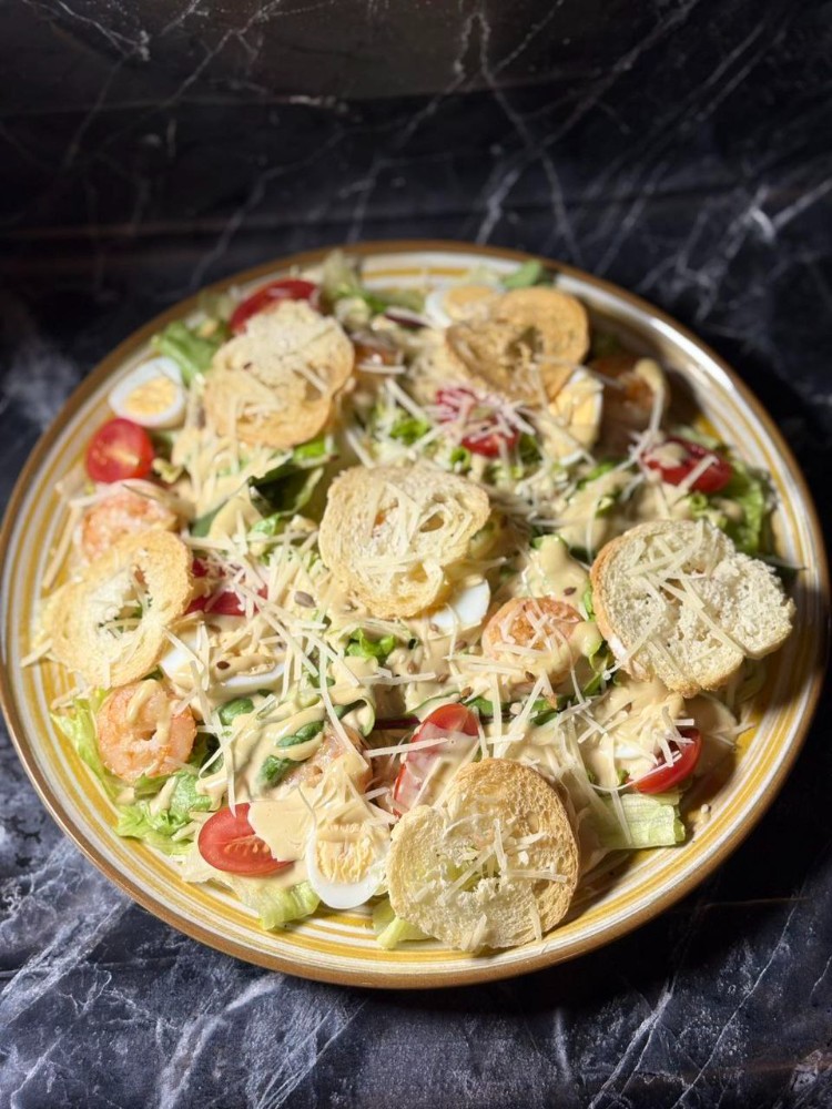 Цезарь з креветкою