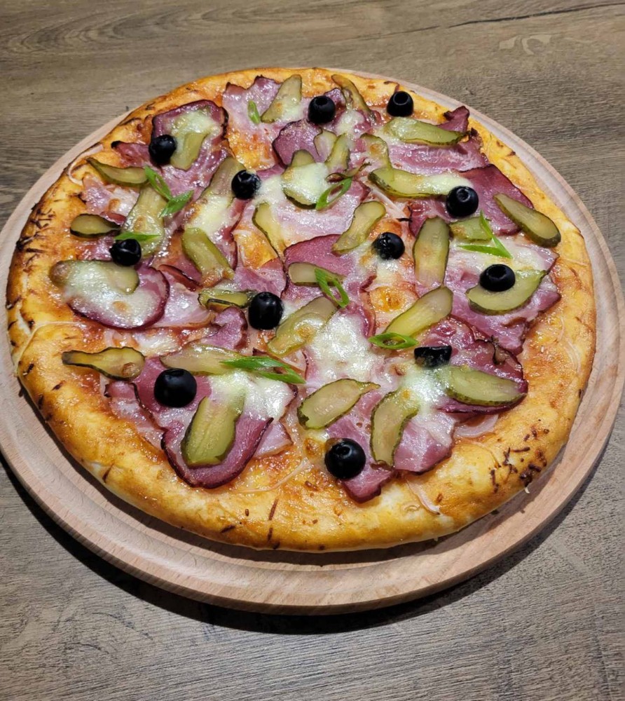 Піца м`ясна