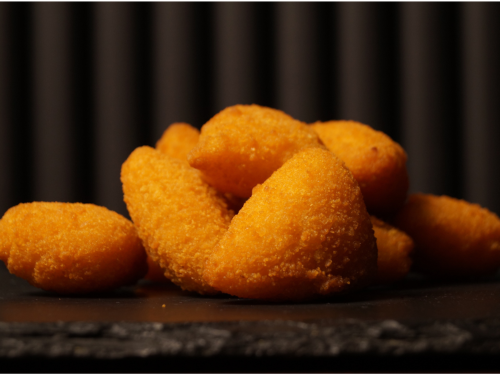 Сирні трикутники брі