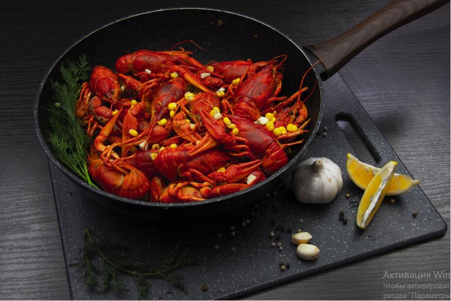 (XXL) Раки тушковані у сметані з часником та кукурудзою (Замовлення від 1 кг)