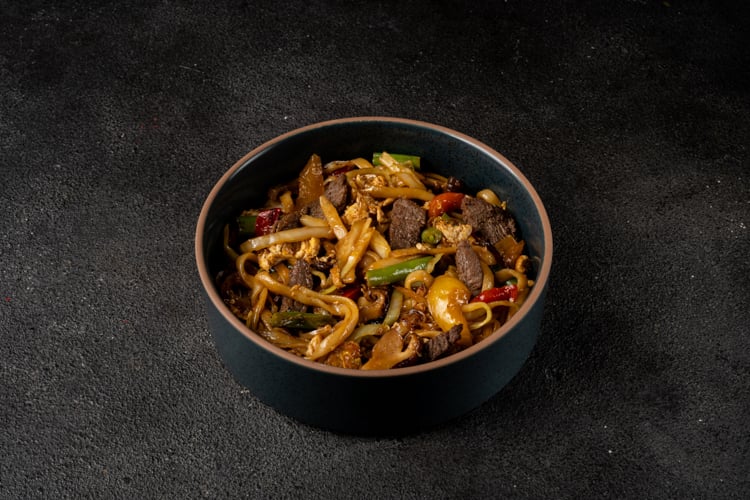 локшина удон з яловичиною 