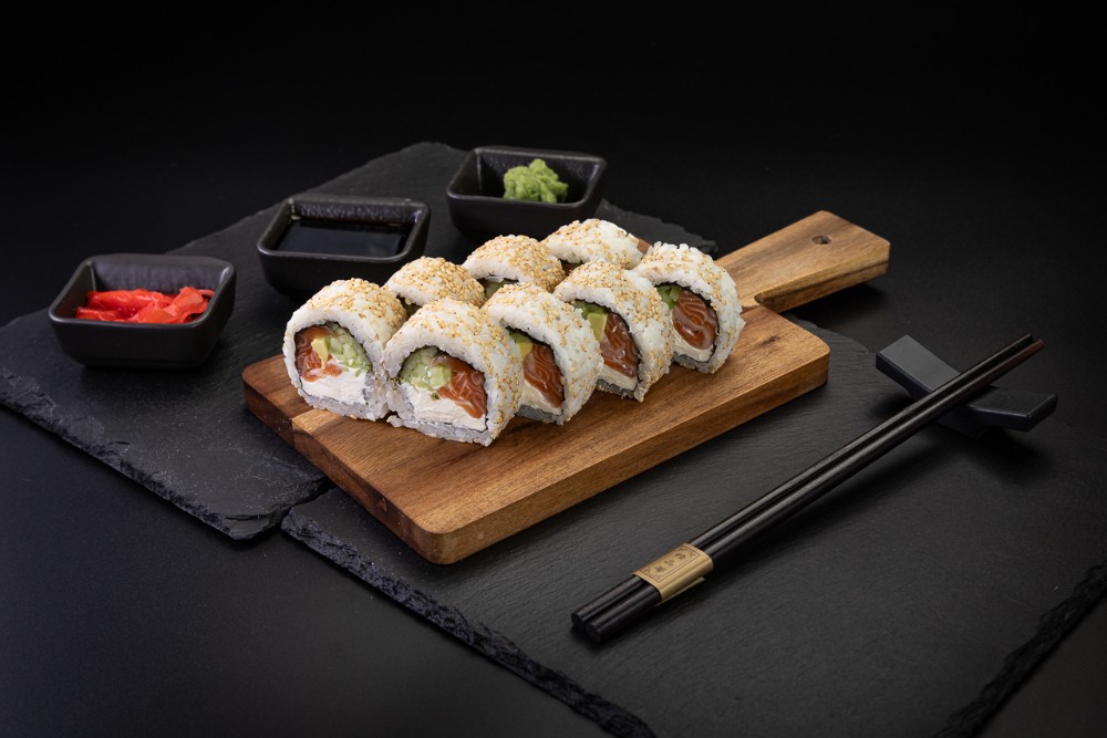 Каліфорнія з Лососем в кунжуті