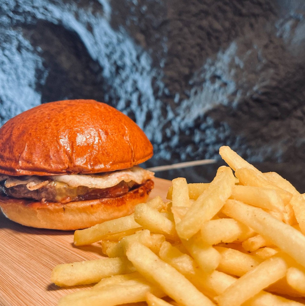 Меню Біг Телятина & Яйце