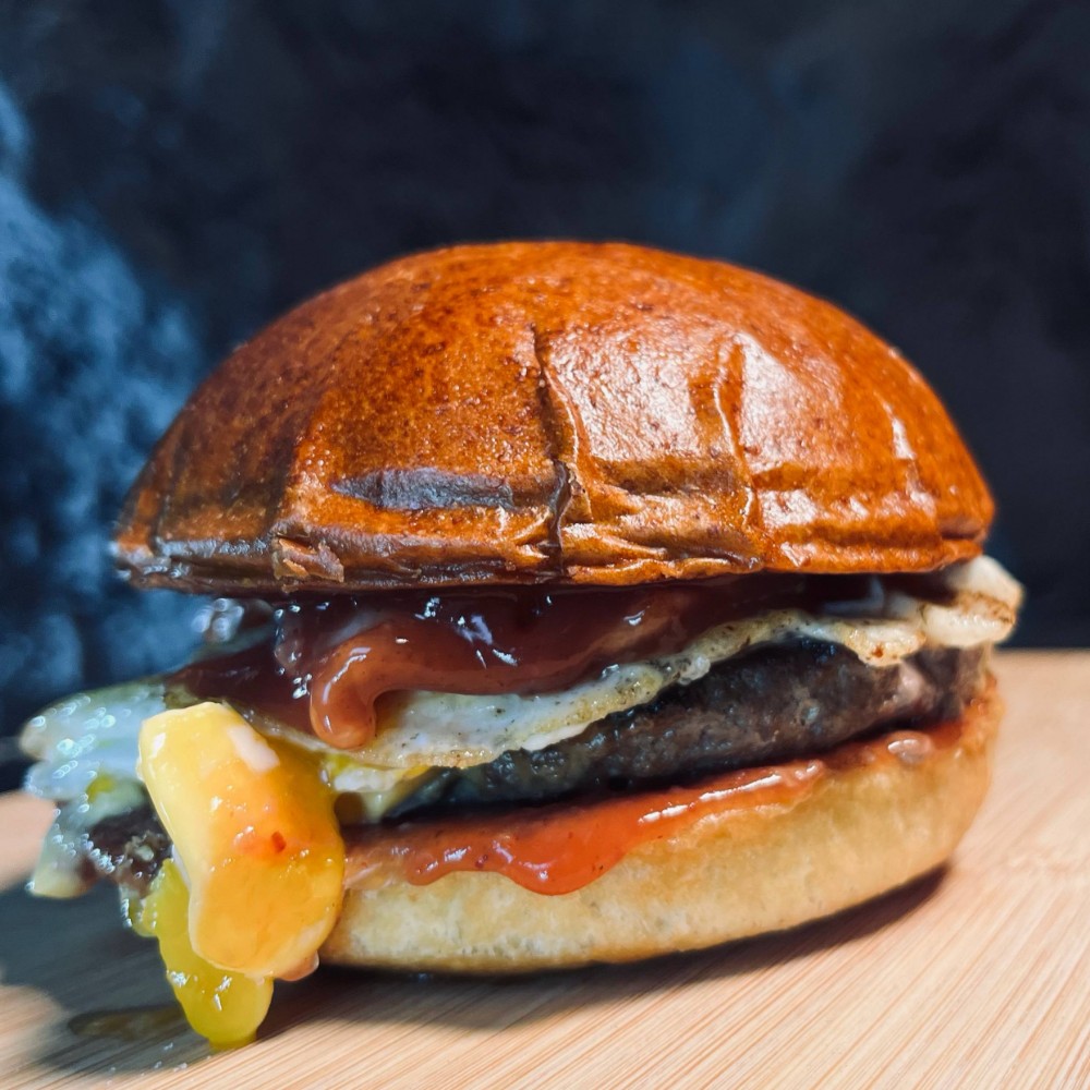 Біг Телятина & Яйце