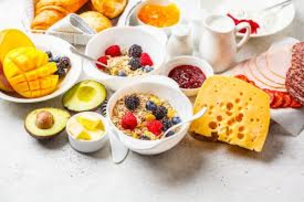 Option 1 - Continental Breakfast (Oatmeal, Fresh fruit, Toast, Jam &Butter)