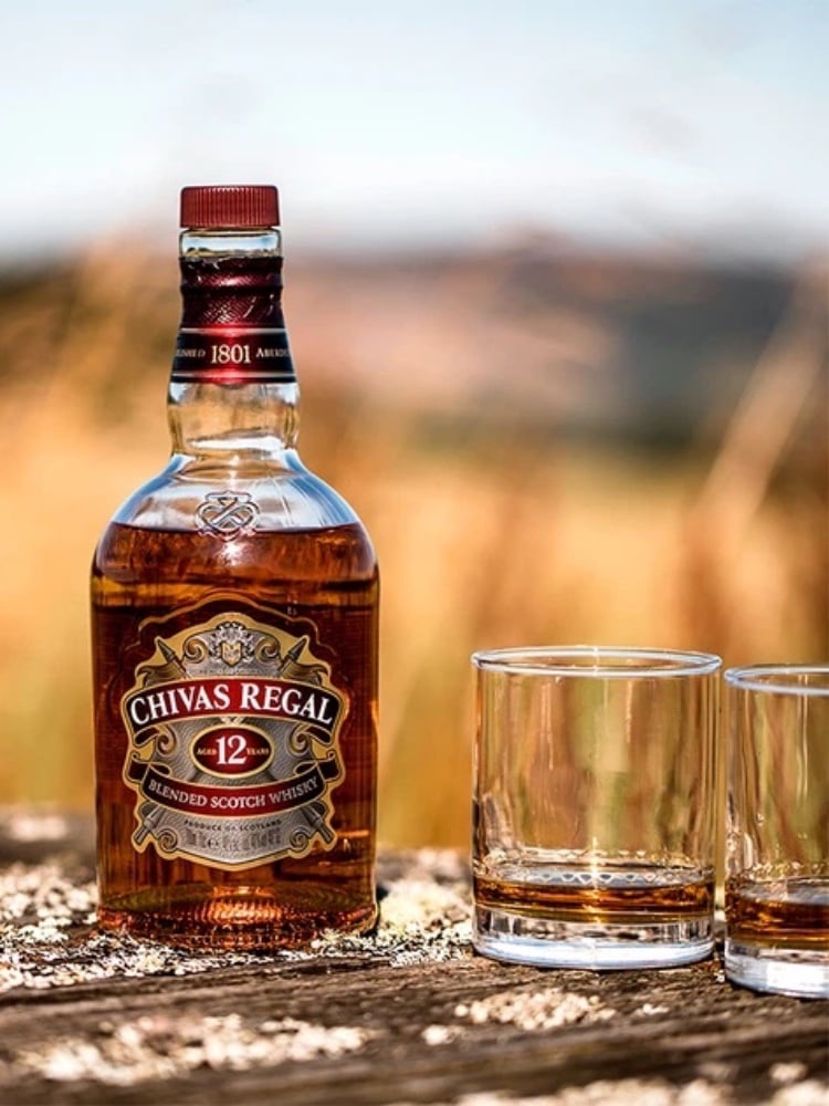 CHIVAS REGAL 50 ml.