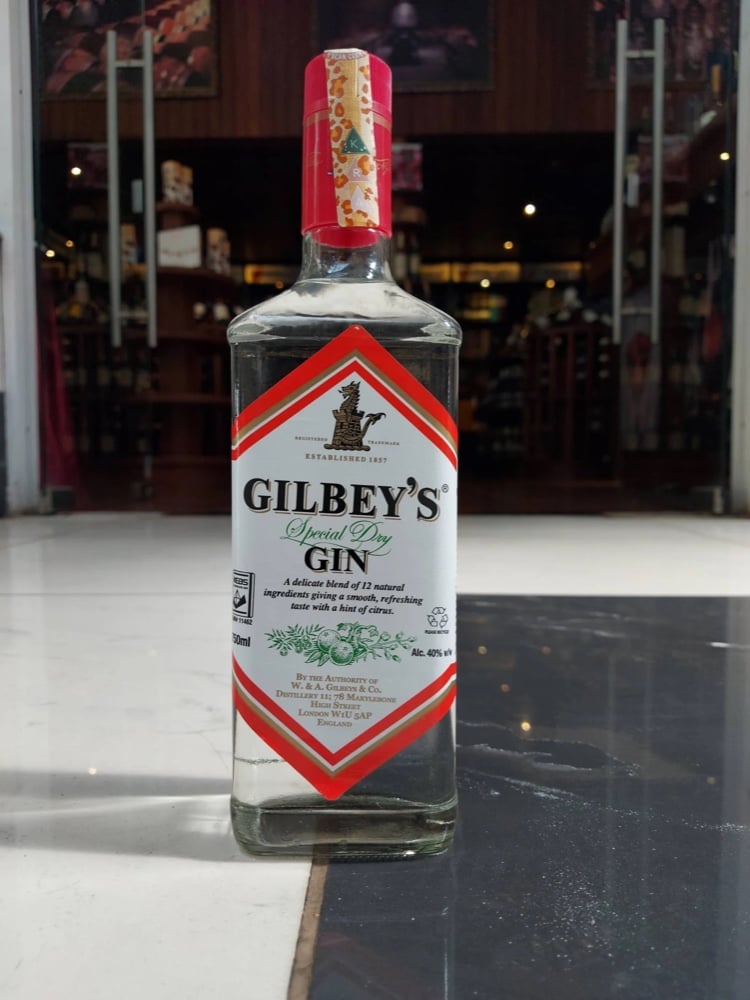 GILBEYS 50 ml.