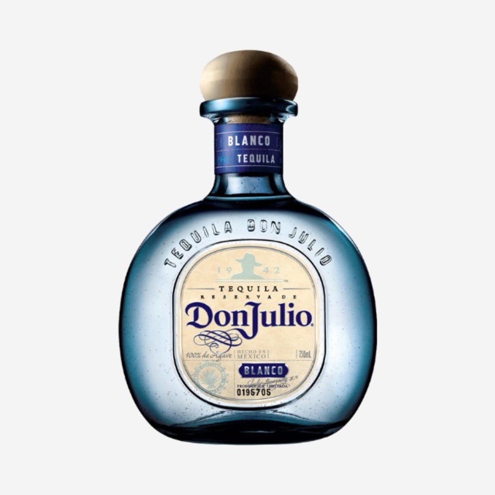 DON JULIO TEQUILA BLANCO 700 ml.