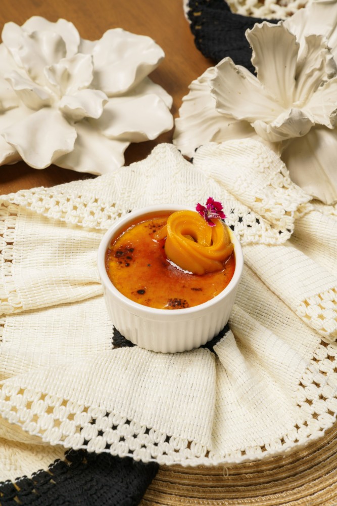 Mango Cream Brulee