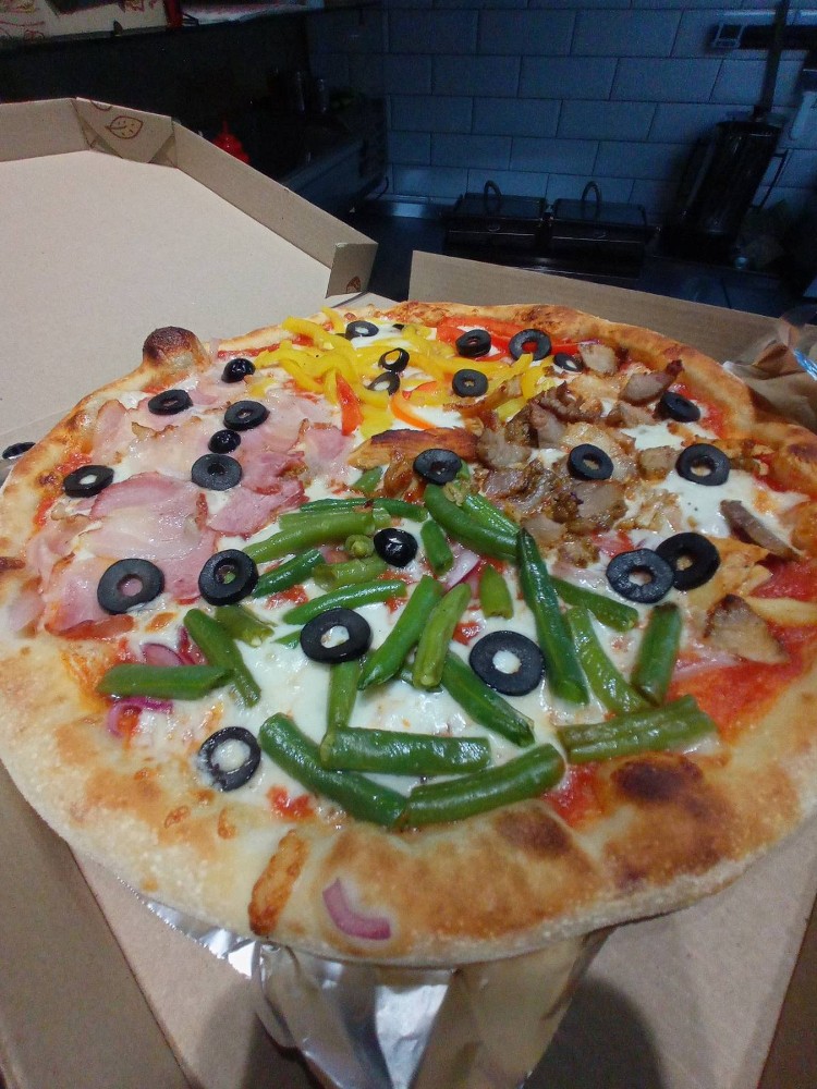 Піца Чотири сезони 40 см