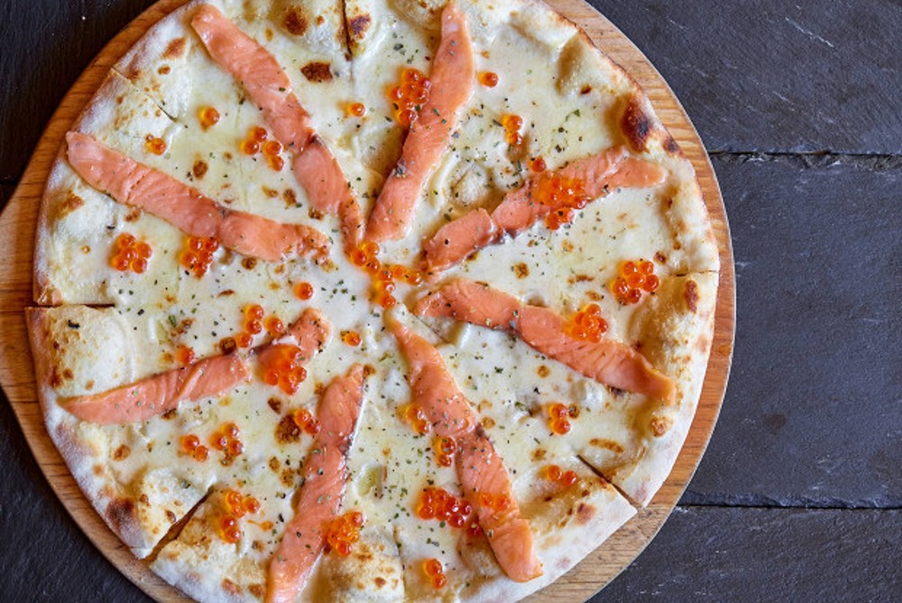 Піца з лососем 28 см