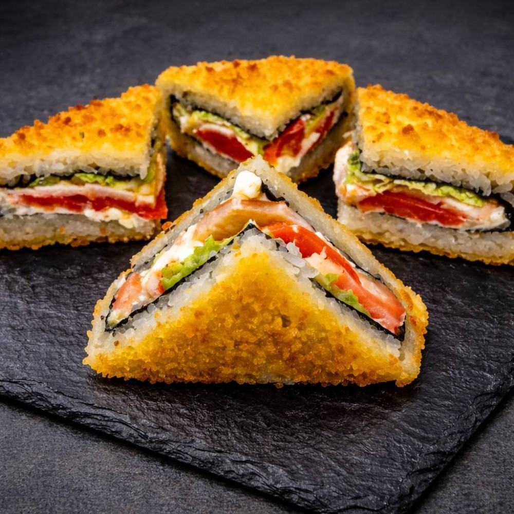 Суші-сендвіч з копч, куркою