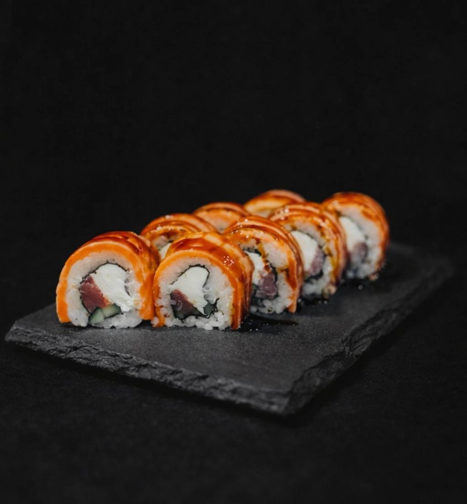 Авторський рол з тунцем