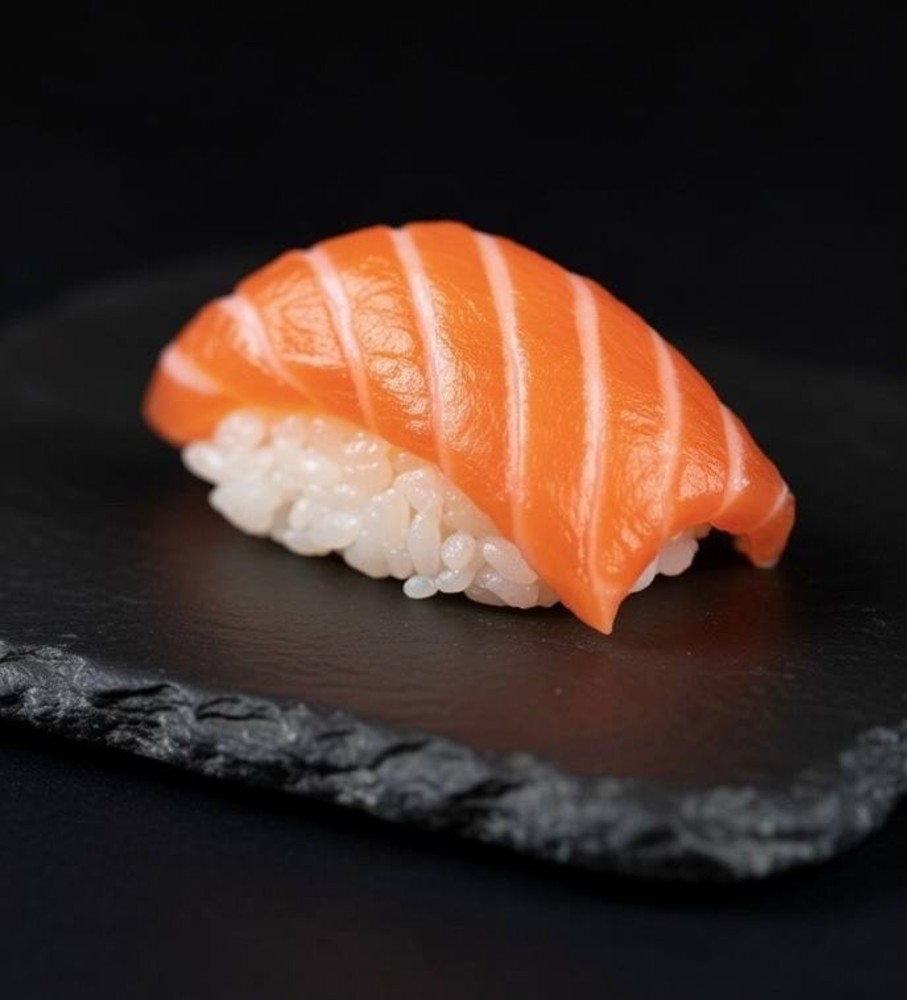 Нігірі з лососем