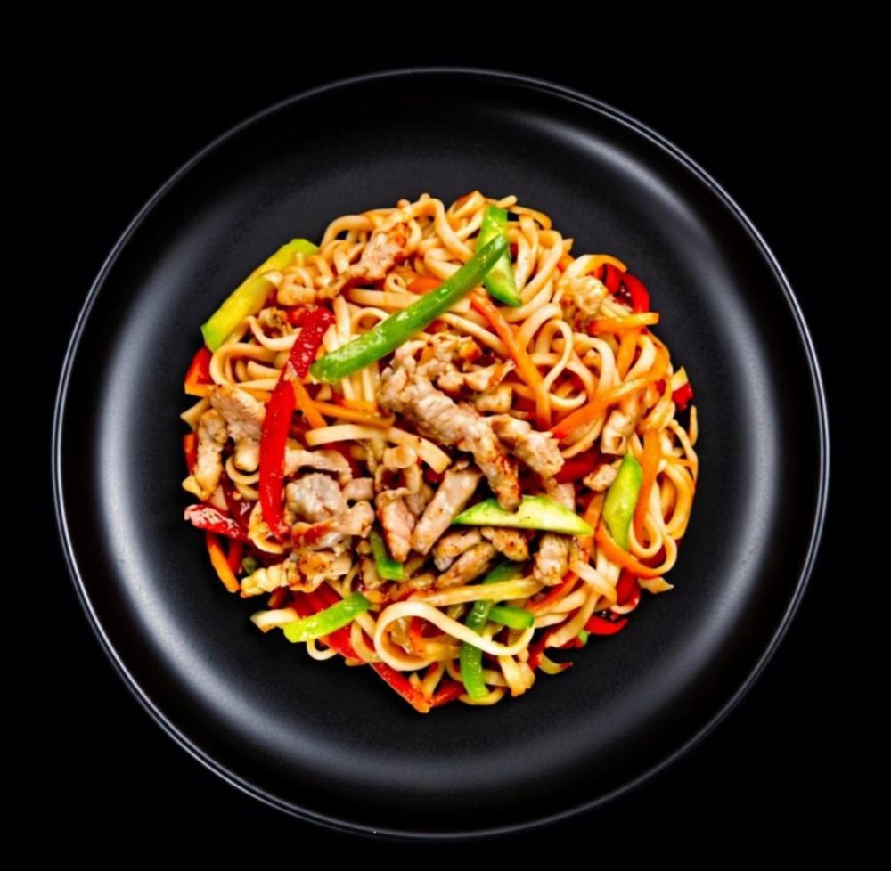 Удон зі свининою