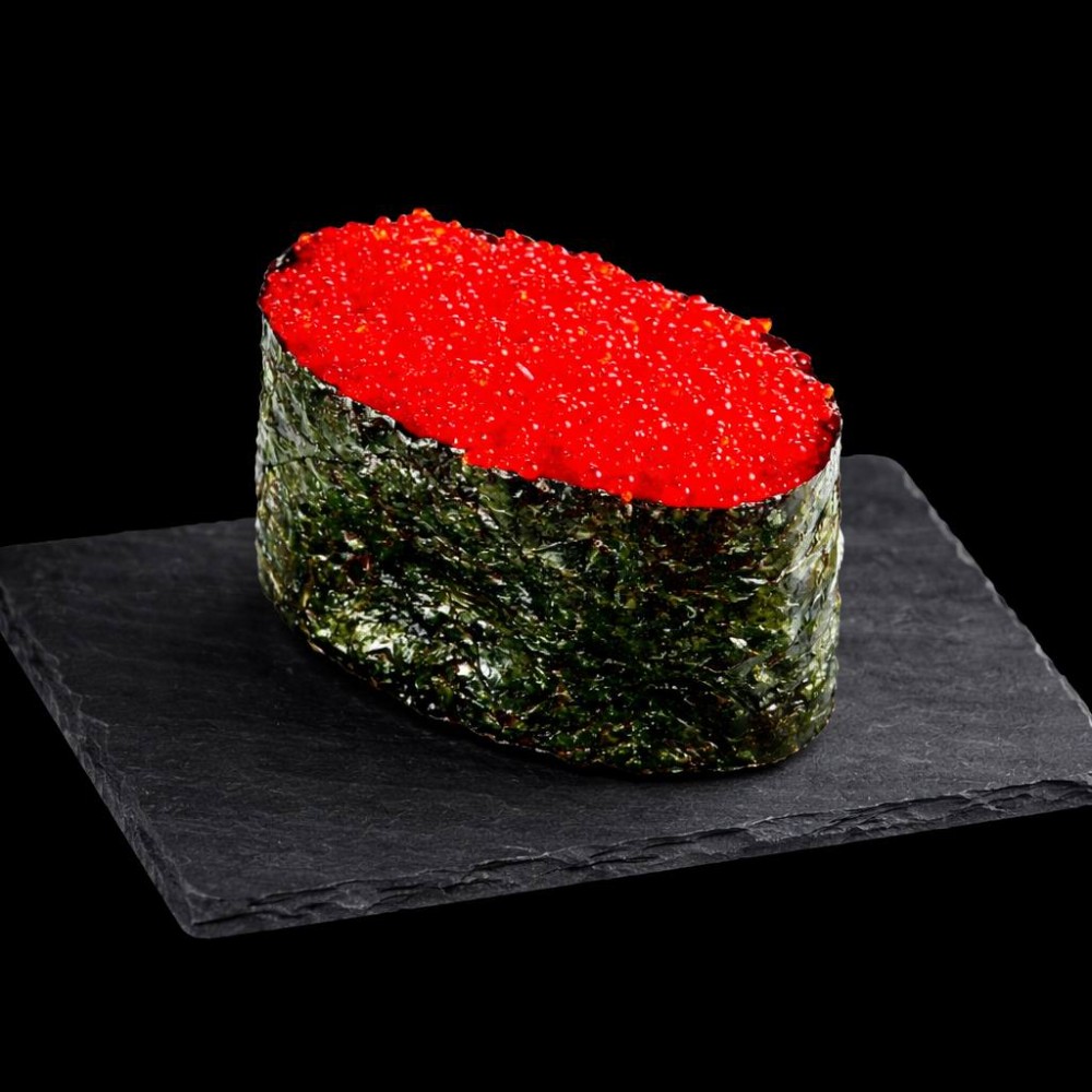 Гункан з червоним тобіко