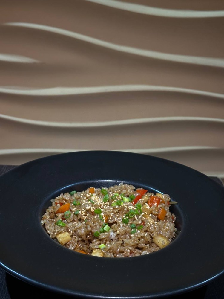 Рис з овочами