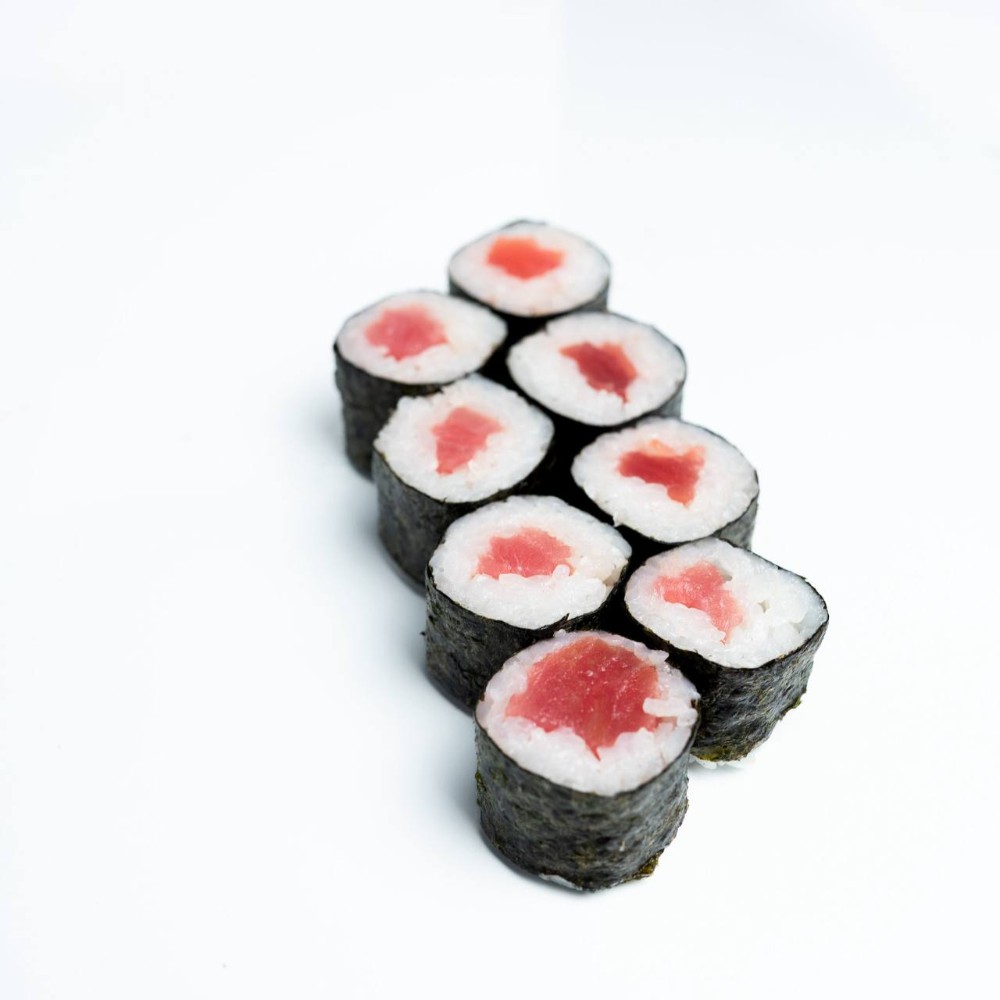 Макі з тунцем