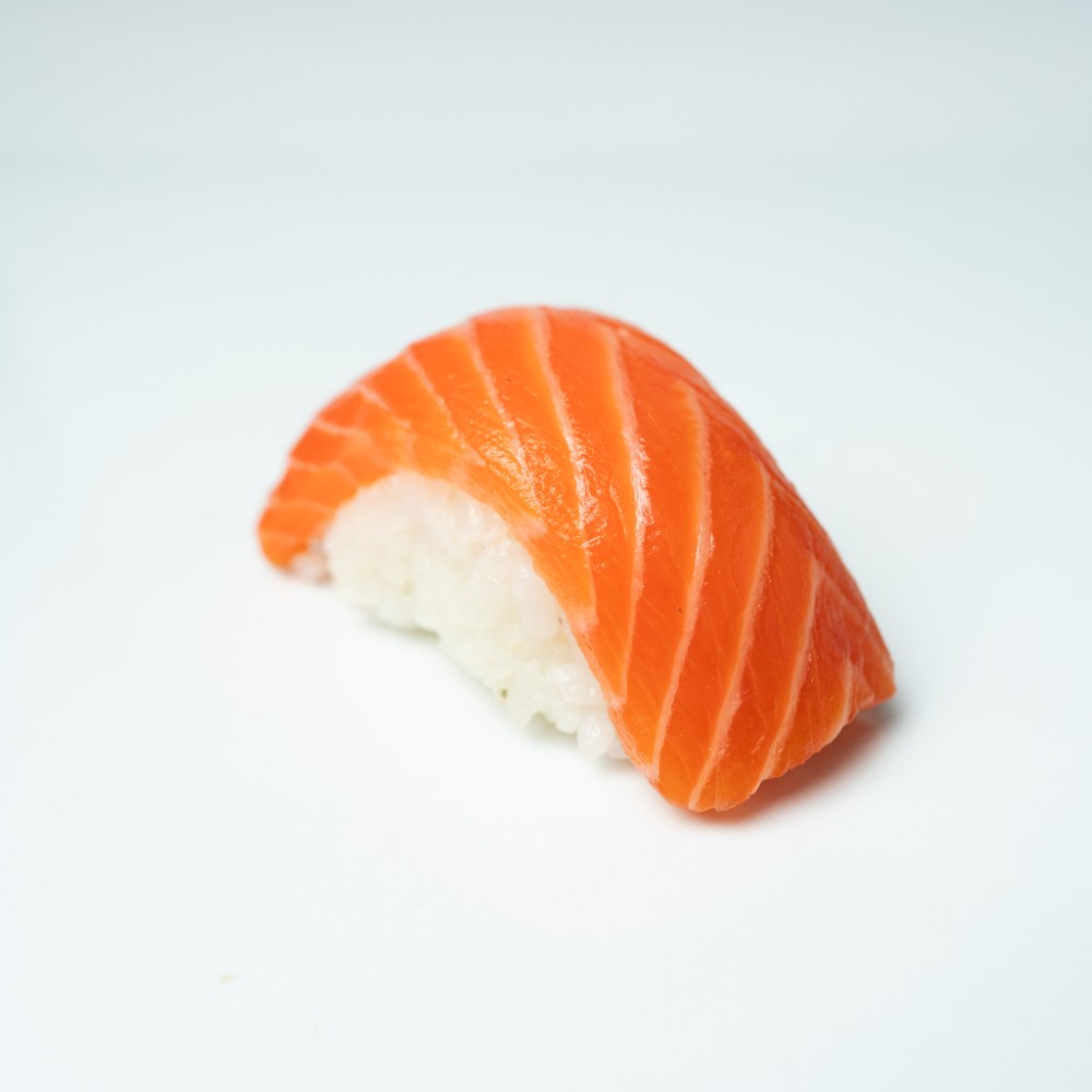 Нігірі з лососем