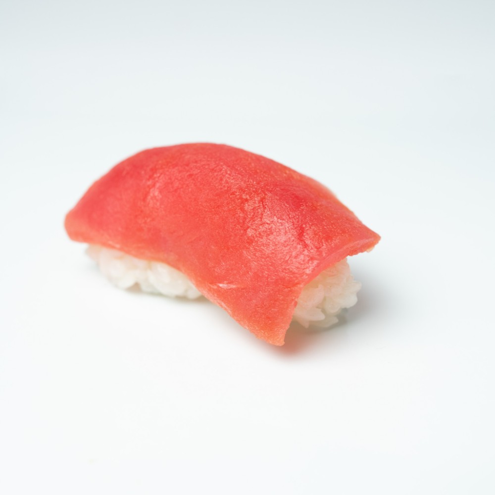 Нігірі з тунцем