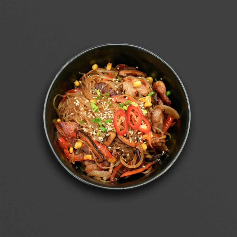 Фунчоза зі свининою