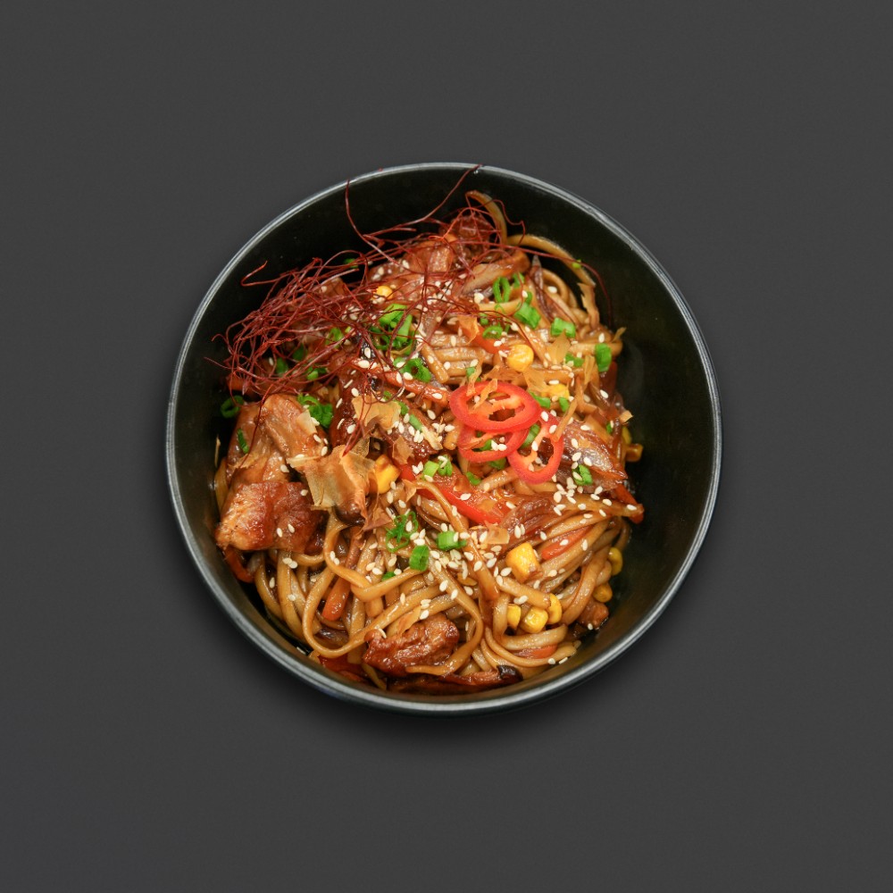 Удон зі свининою