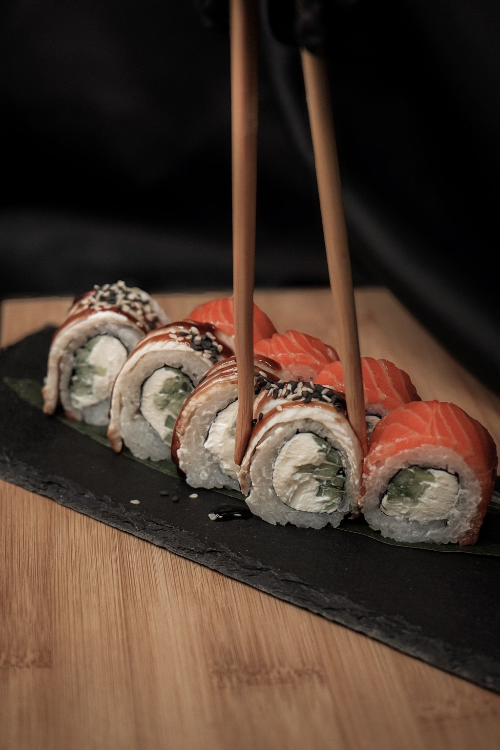 Філадельфія з Лососем/Вугрем 290г.