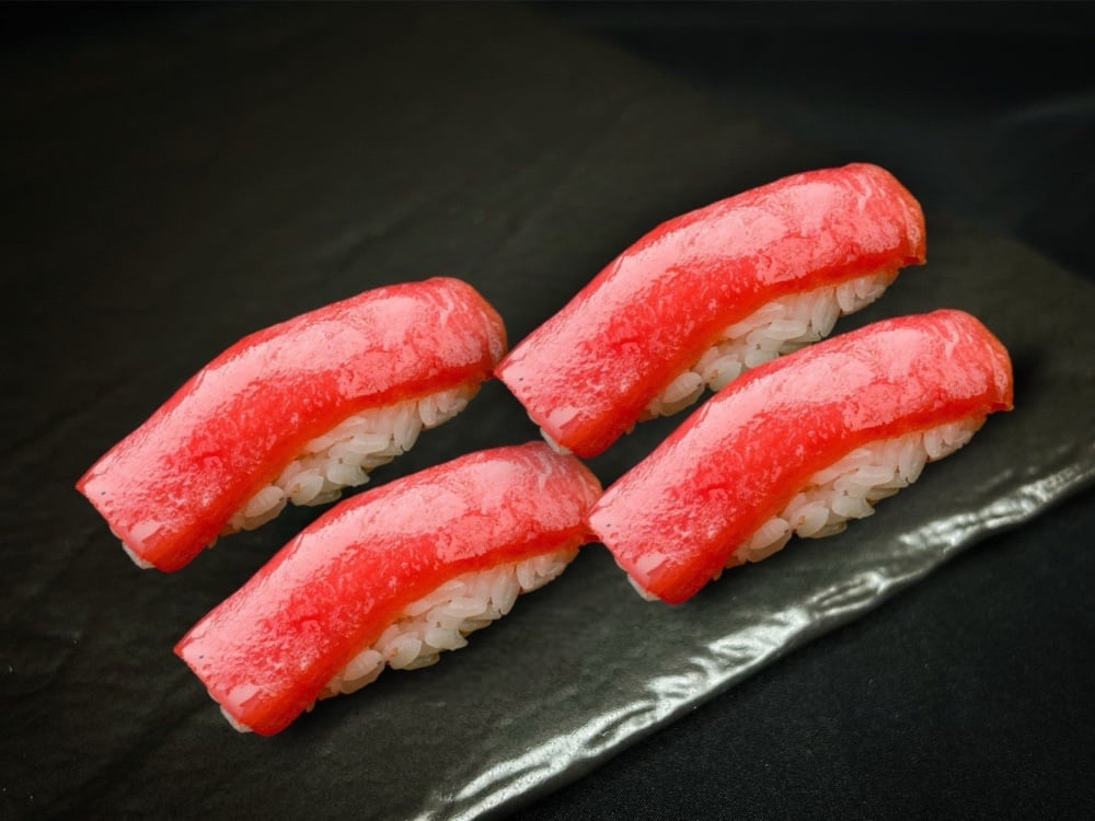 Нігірі тунець x4