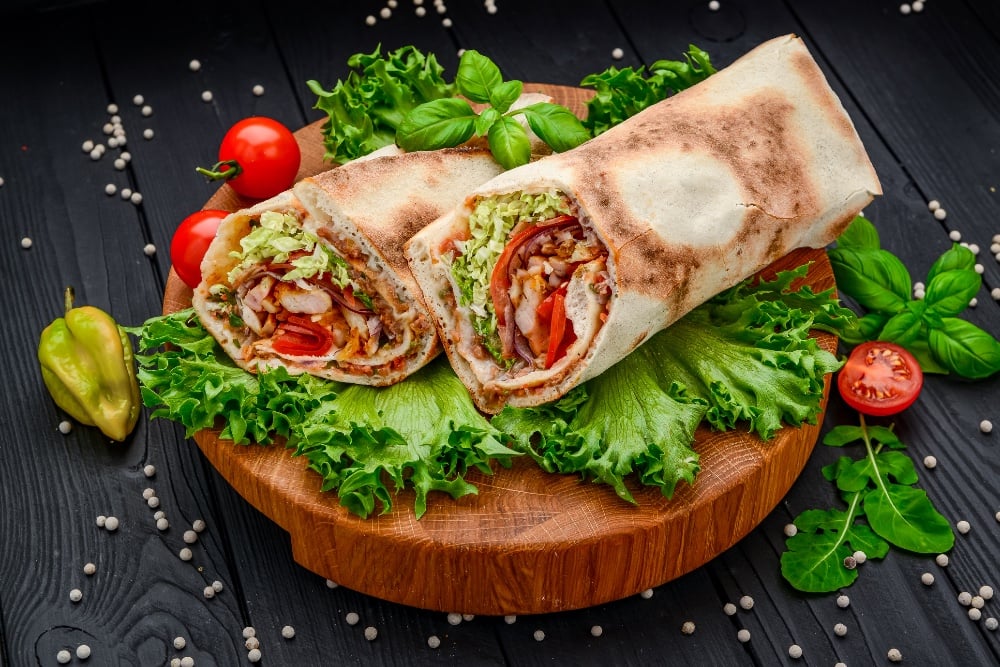 Лахмаджун з куркою