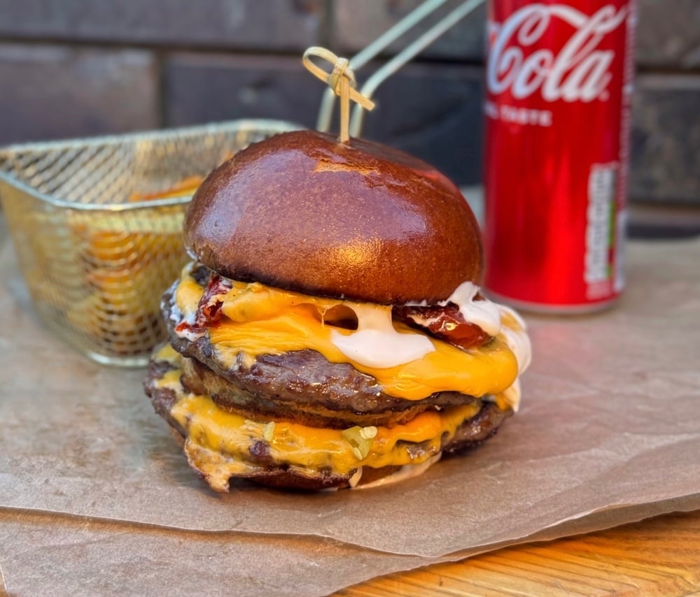 Фірмовий бургер🌶️