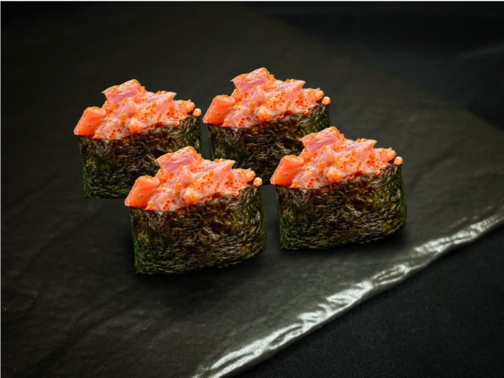 Гункан з тунцем х4 (200г)