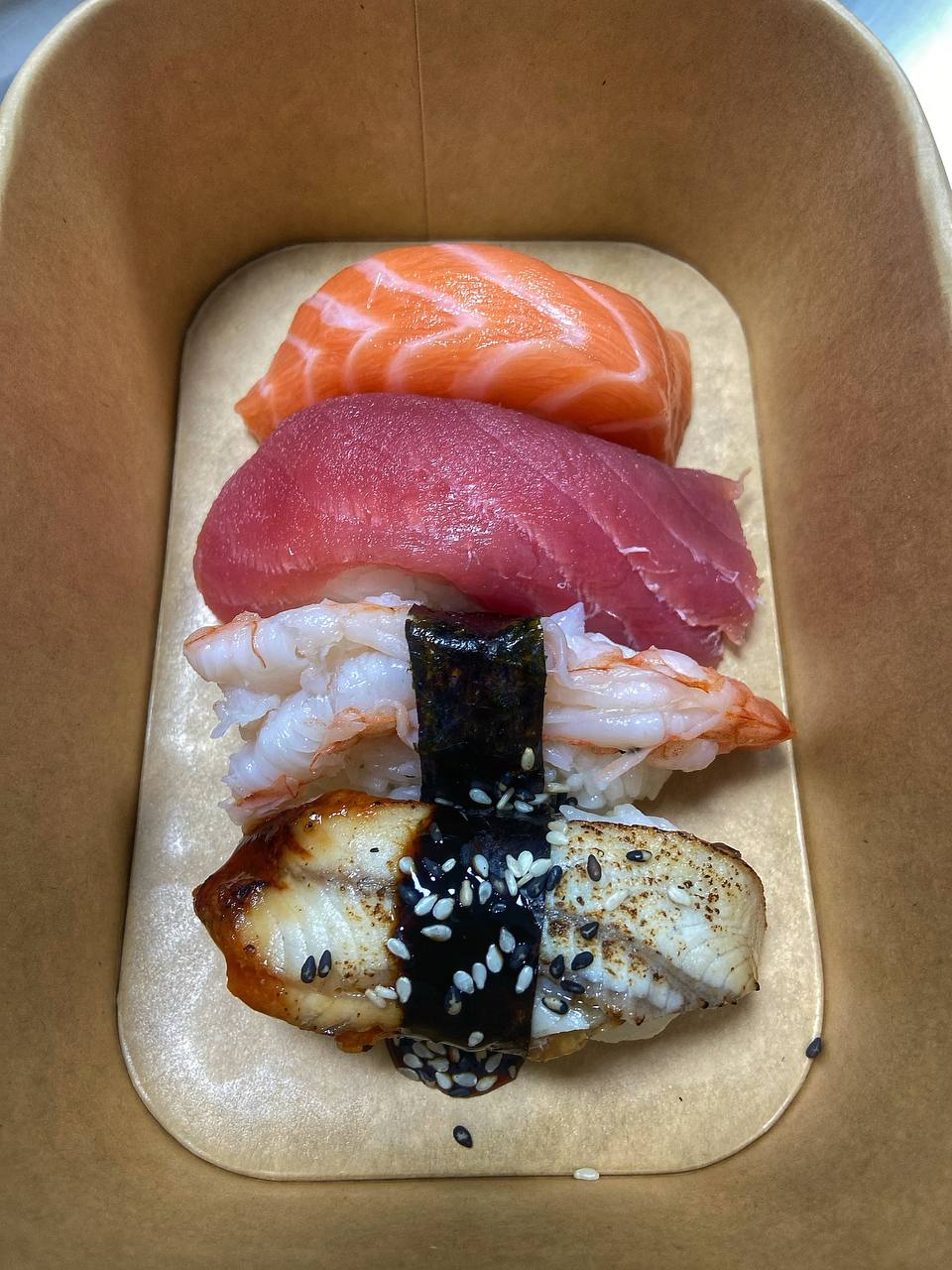 Nigiri set (4 kom)