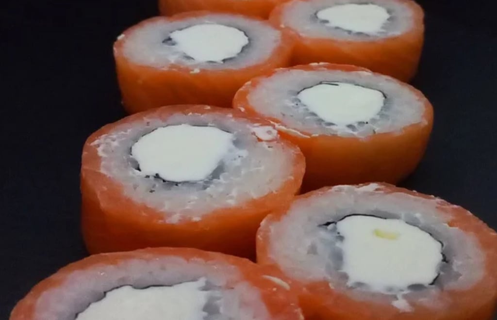 Дабл з лососем 300 г