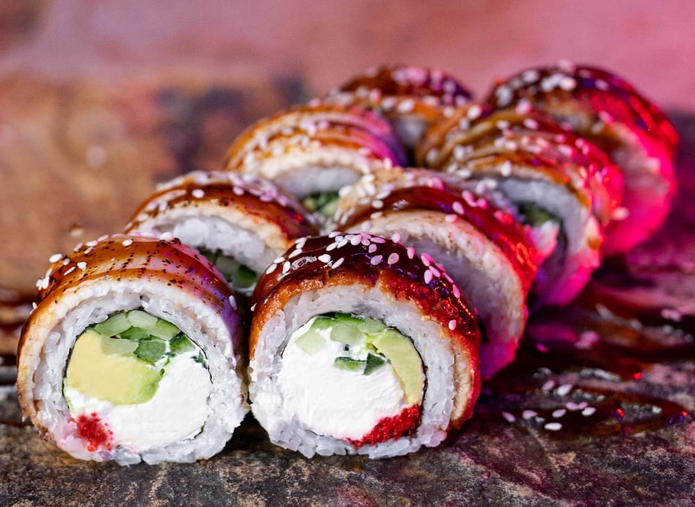 Philadelphia with eel and tobiko