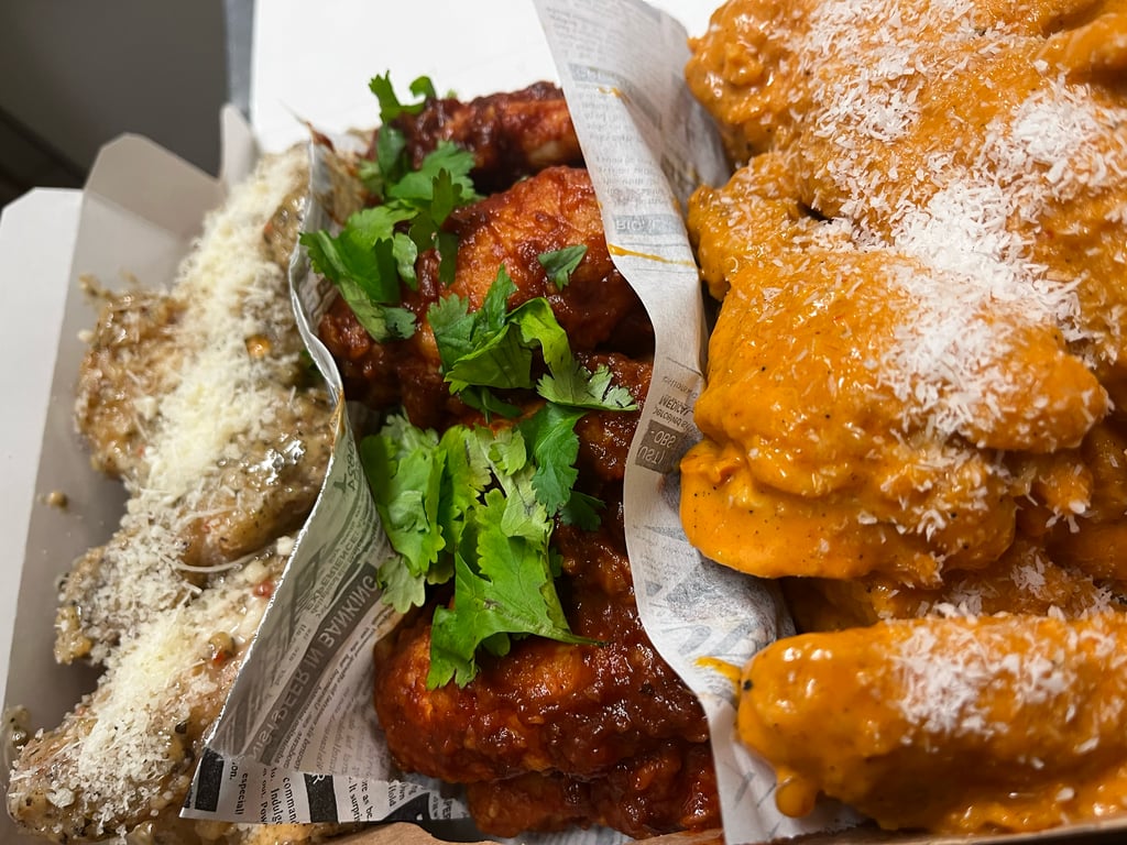 Box 21ps ( 3 sauce on your choice) 