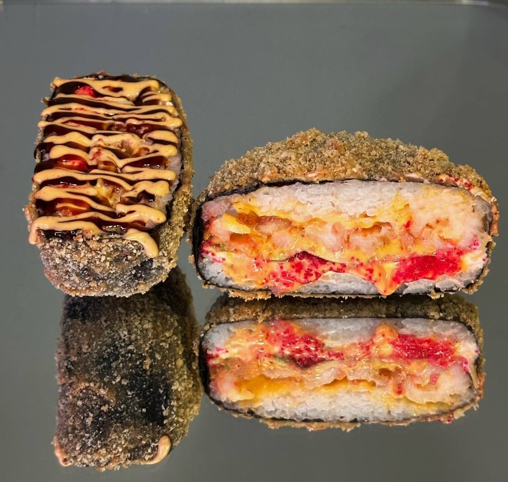 Суші-бургер з креветкою  