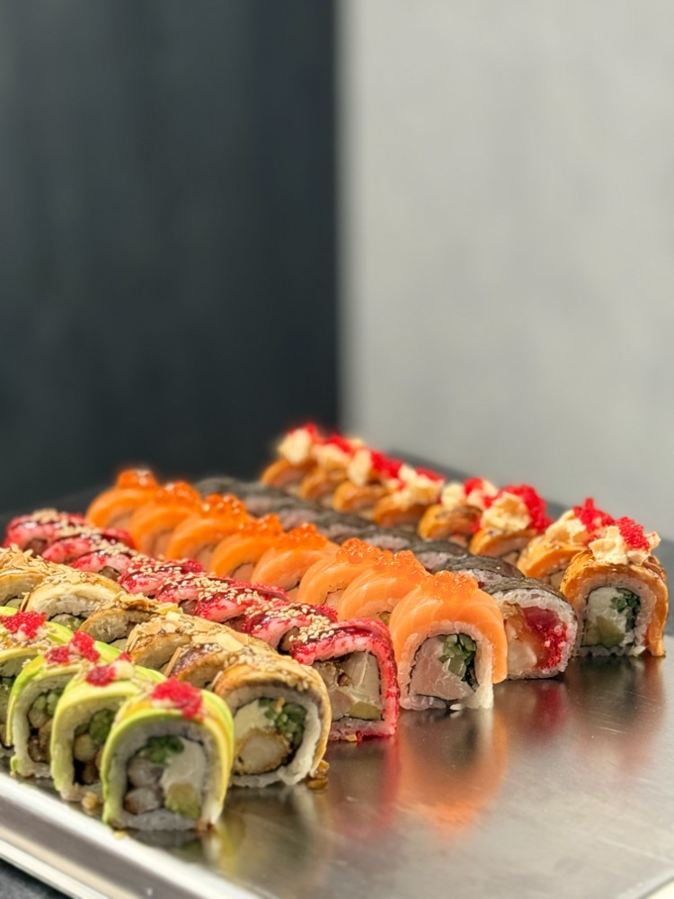 Хіросіма сет (1800г, 48шт)