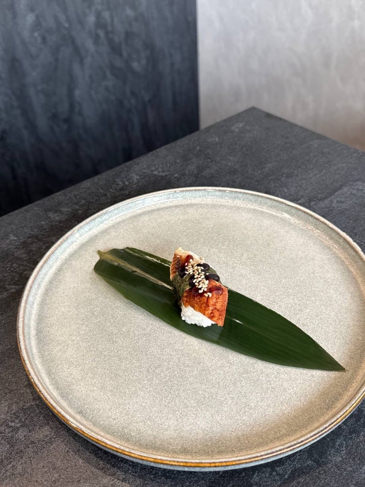 Нігірі з вугрем (35г)