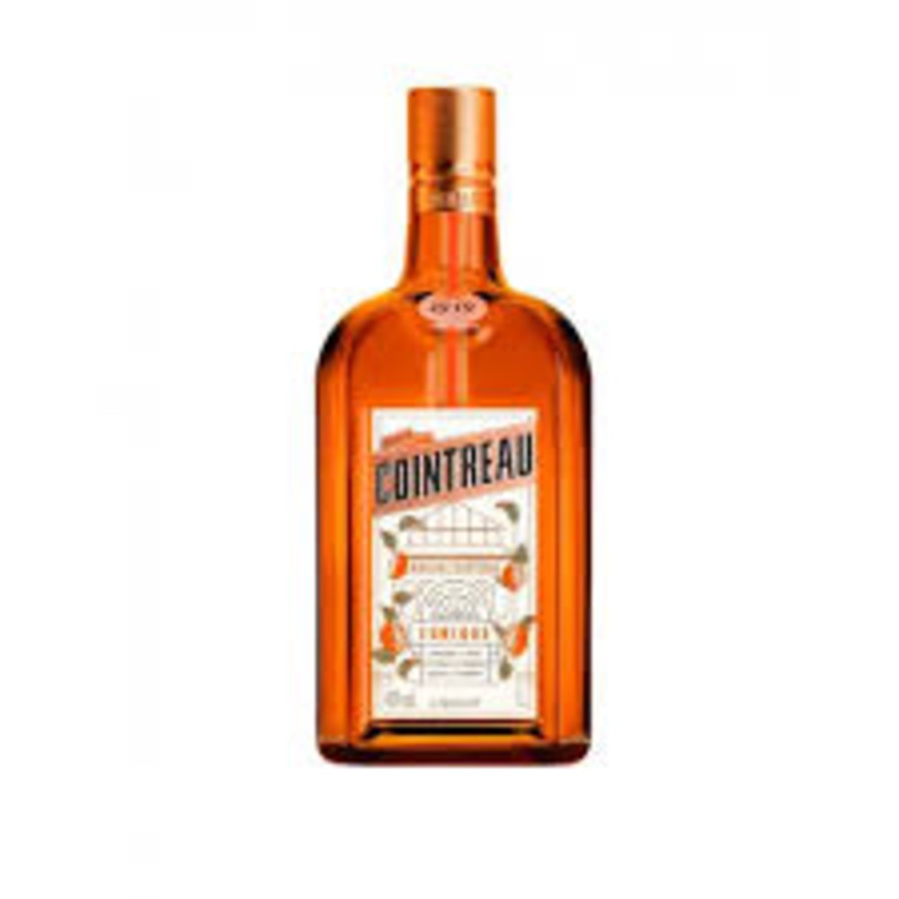 Лікер Cointreau
